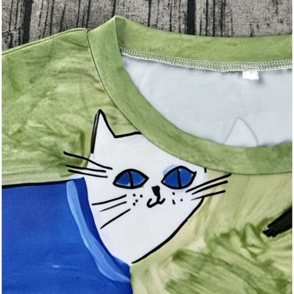 Adorable "Crazy Cat Lady" Polyester Knit Crew Neck Top Sz 20 - Picture 3 of 5